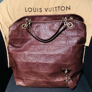 Louis Vuitton Paris Souple Whisper GM